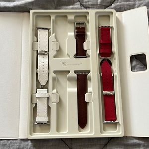 Monowear Design 45mm Apple Watch bands and Monochest set.